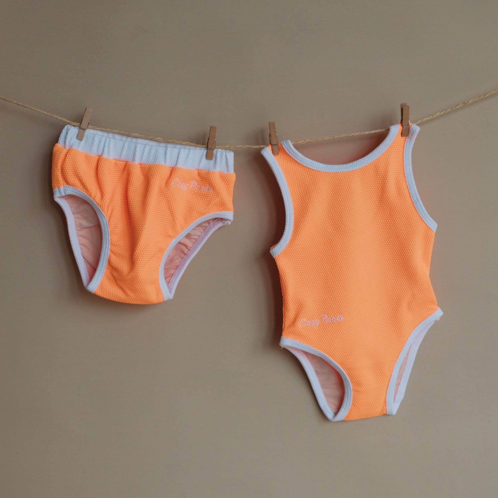 Sustainable Swimming Trunk - Bright Orange